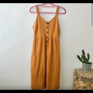 Large Universal Thread Midi dress